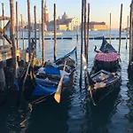 Giudecca Apartman *